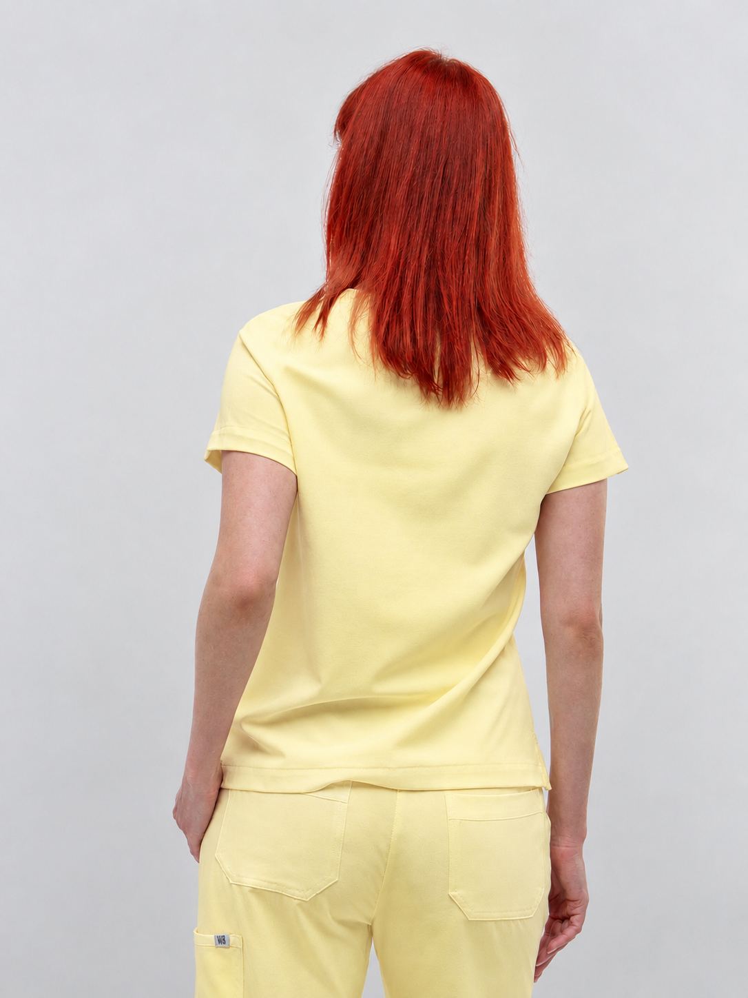 Conjunto Filipina Clásica + Pantalón Recto Dama