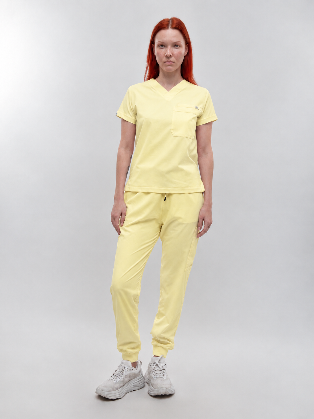 Conjunto Filipina Clásica + Jogger Dama