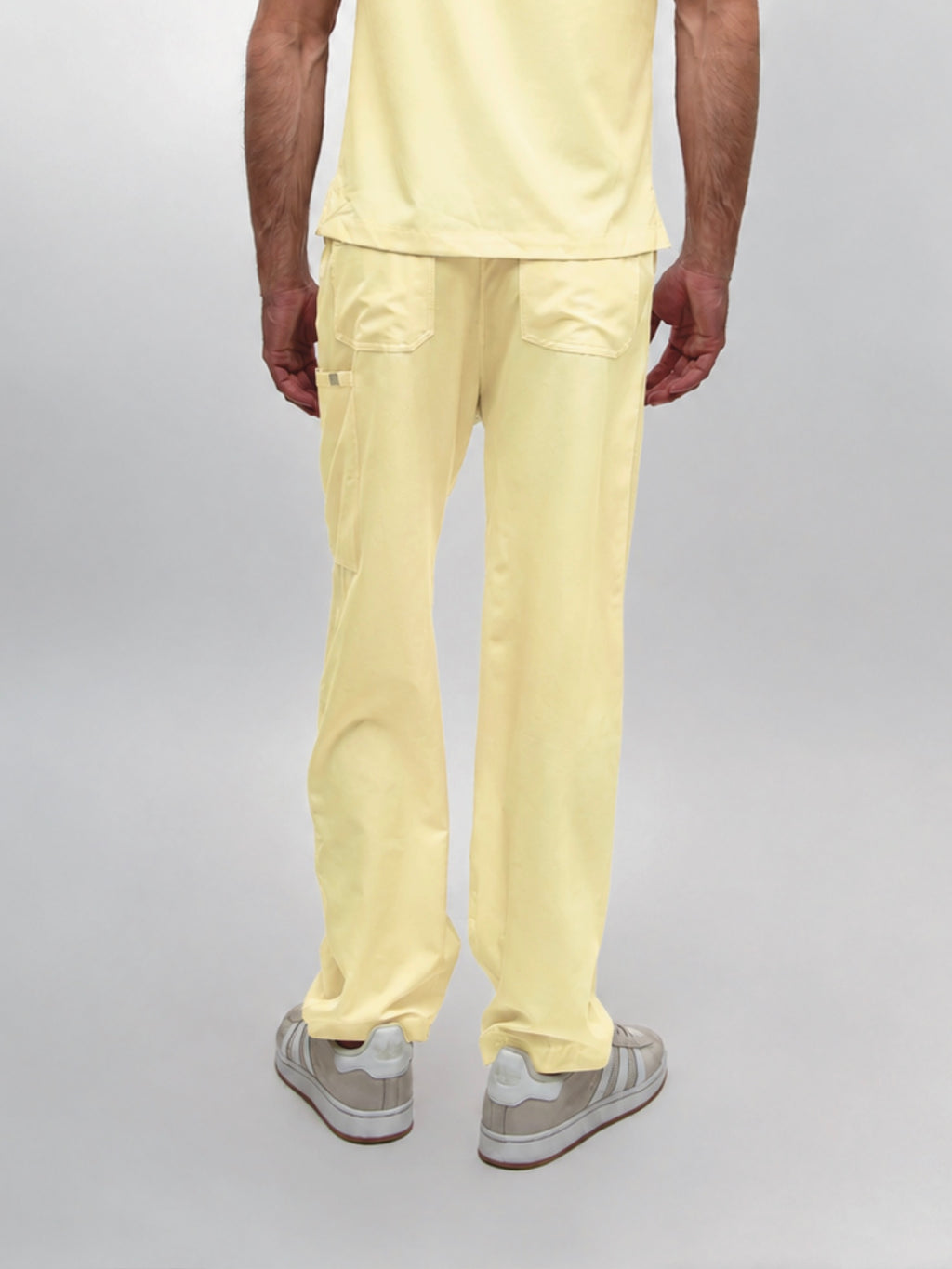 Conjunto Filipina Clásica + Pantalón Recto.