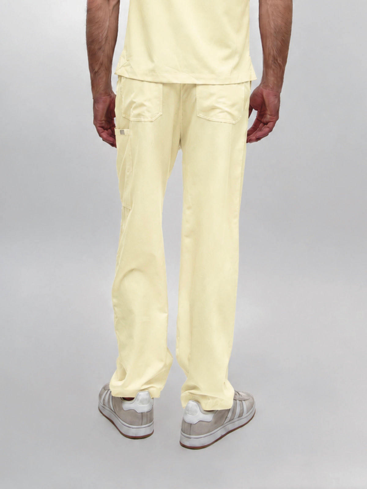 Conjunto Filipina Clásica + Pantalón Recto.