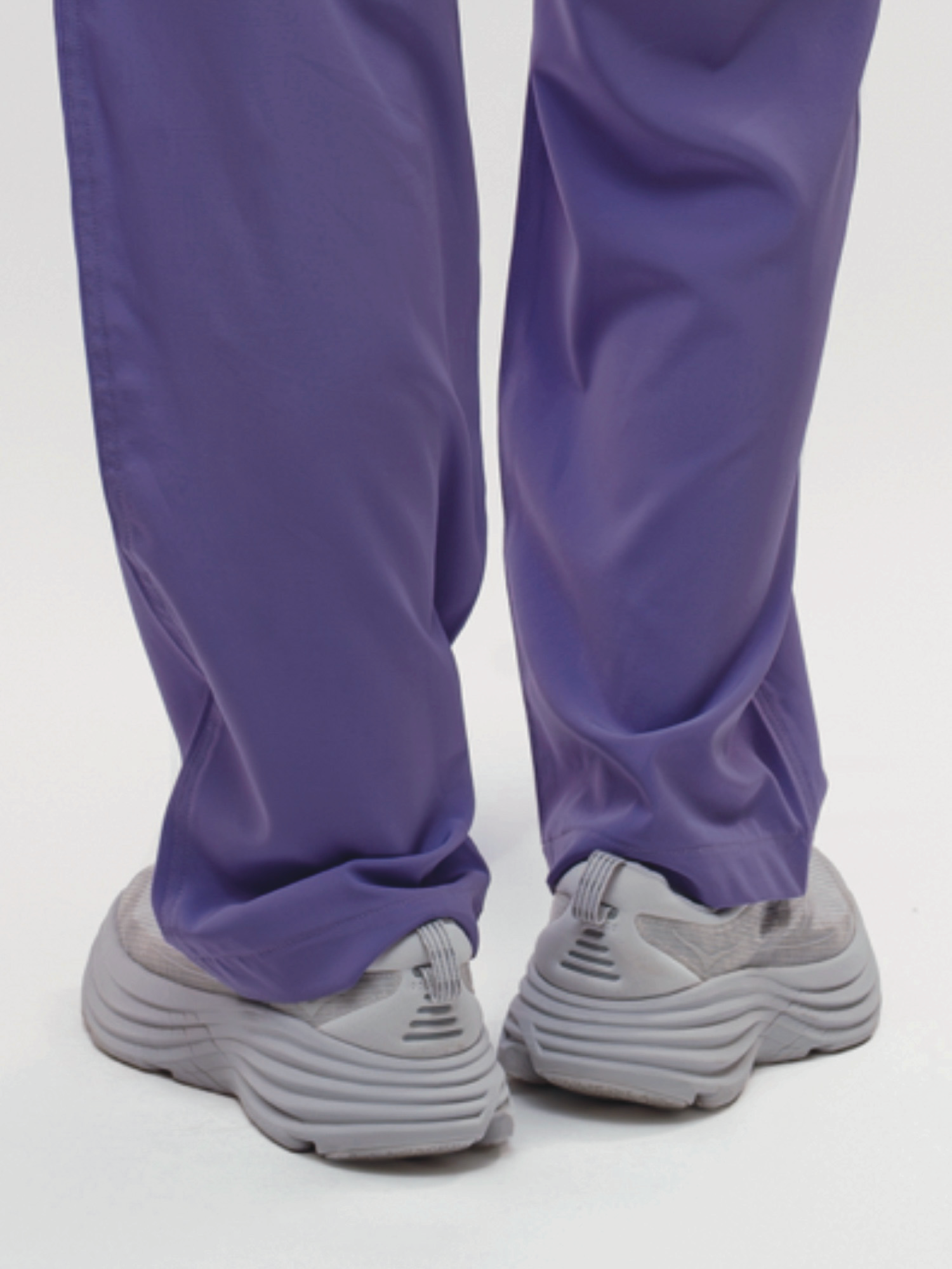 Conjunto Filipina Clásica + Pantalón Recto Dama