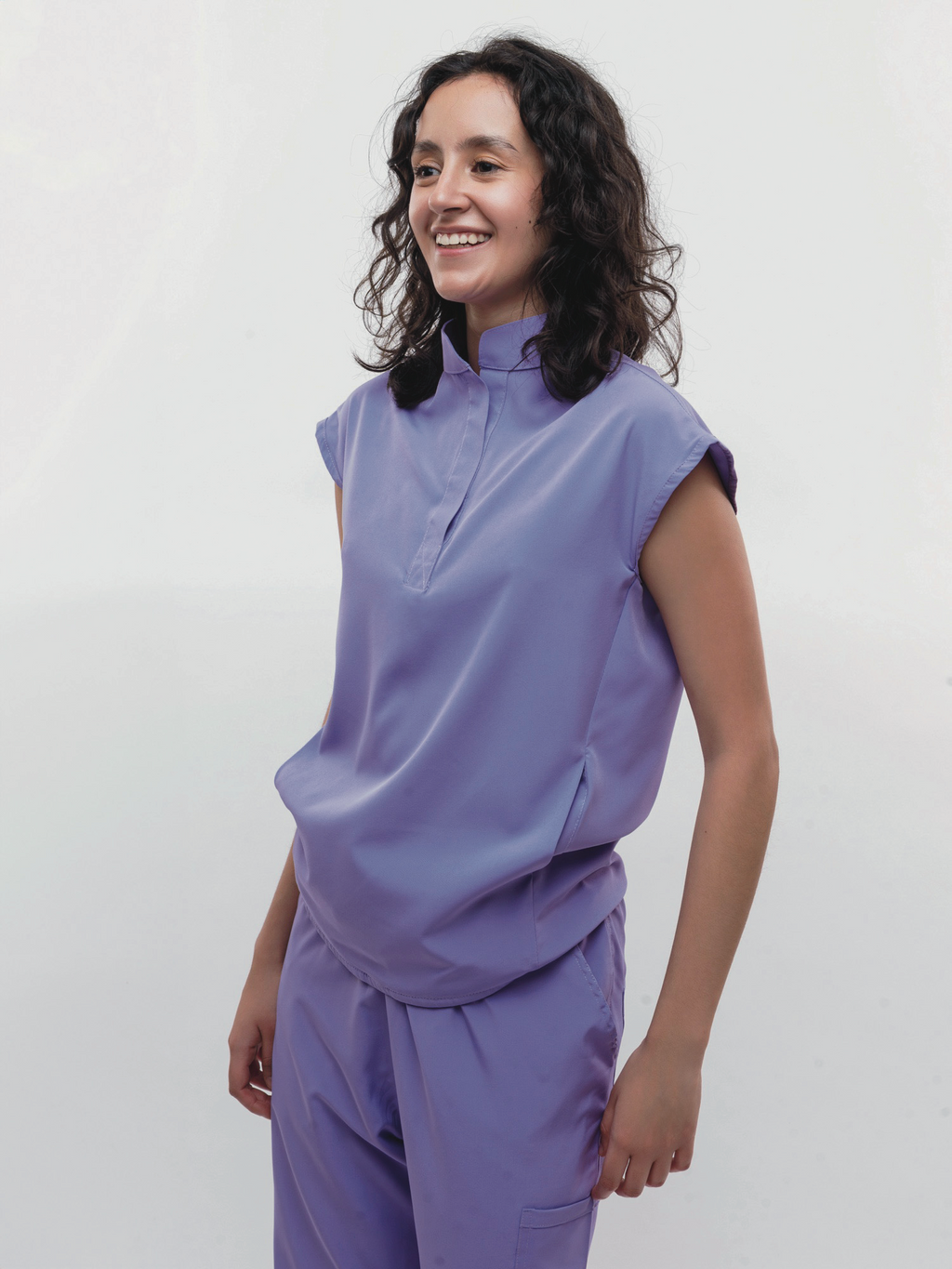 Conjunto Filipina Cuello Mao + Pantalón Recto Dama