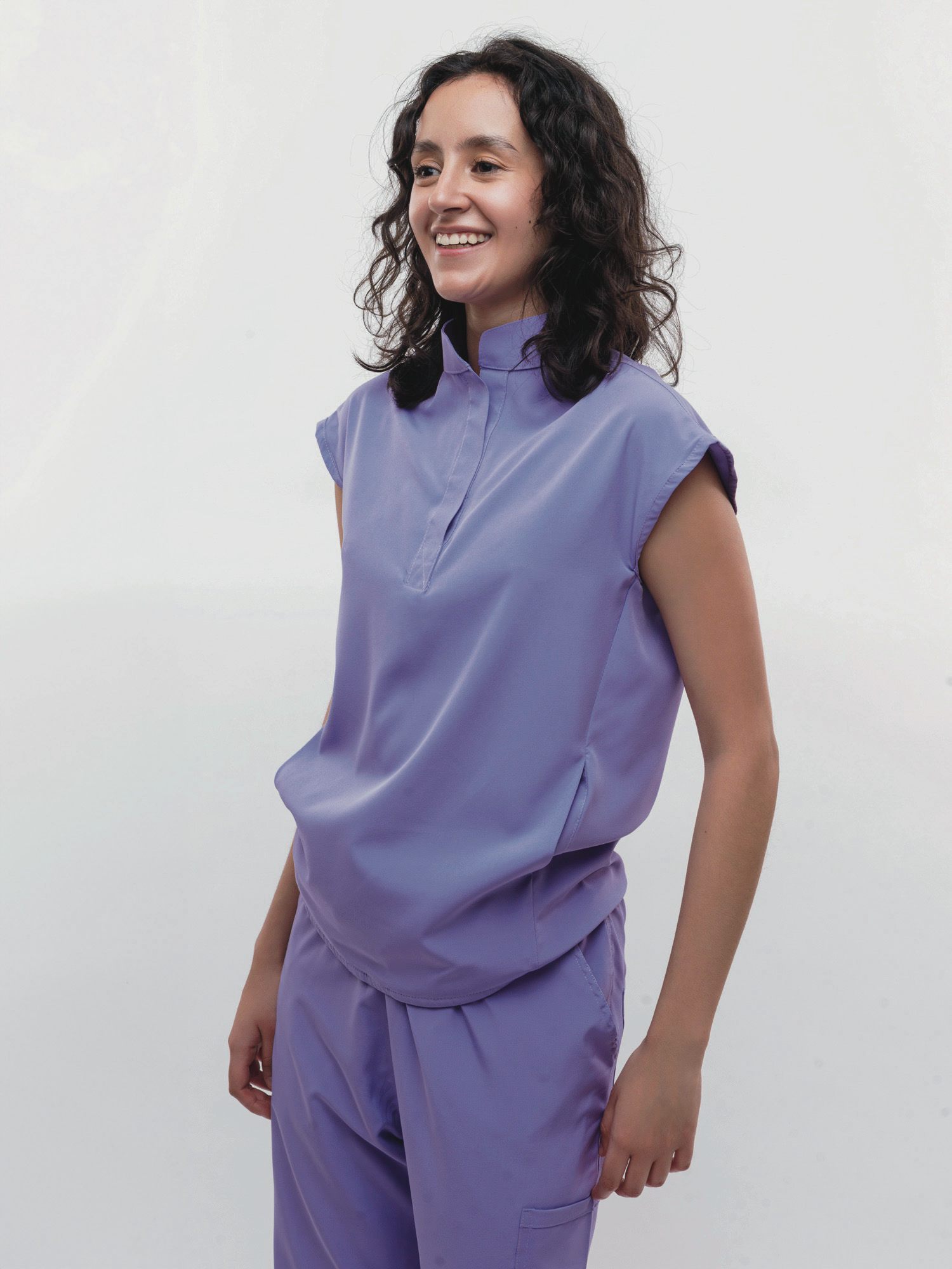 Conjunto Filipina Cuello Mao + Pantalón Recto Dama
