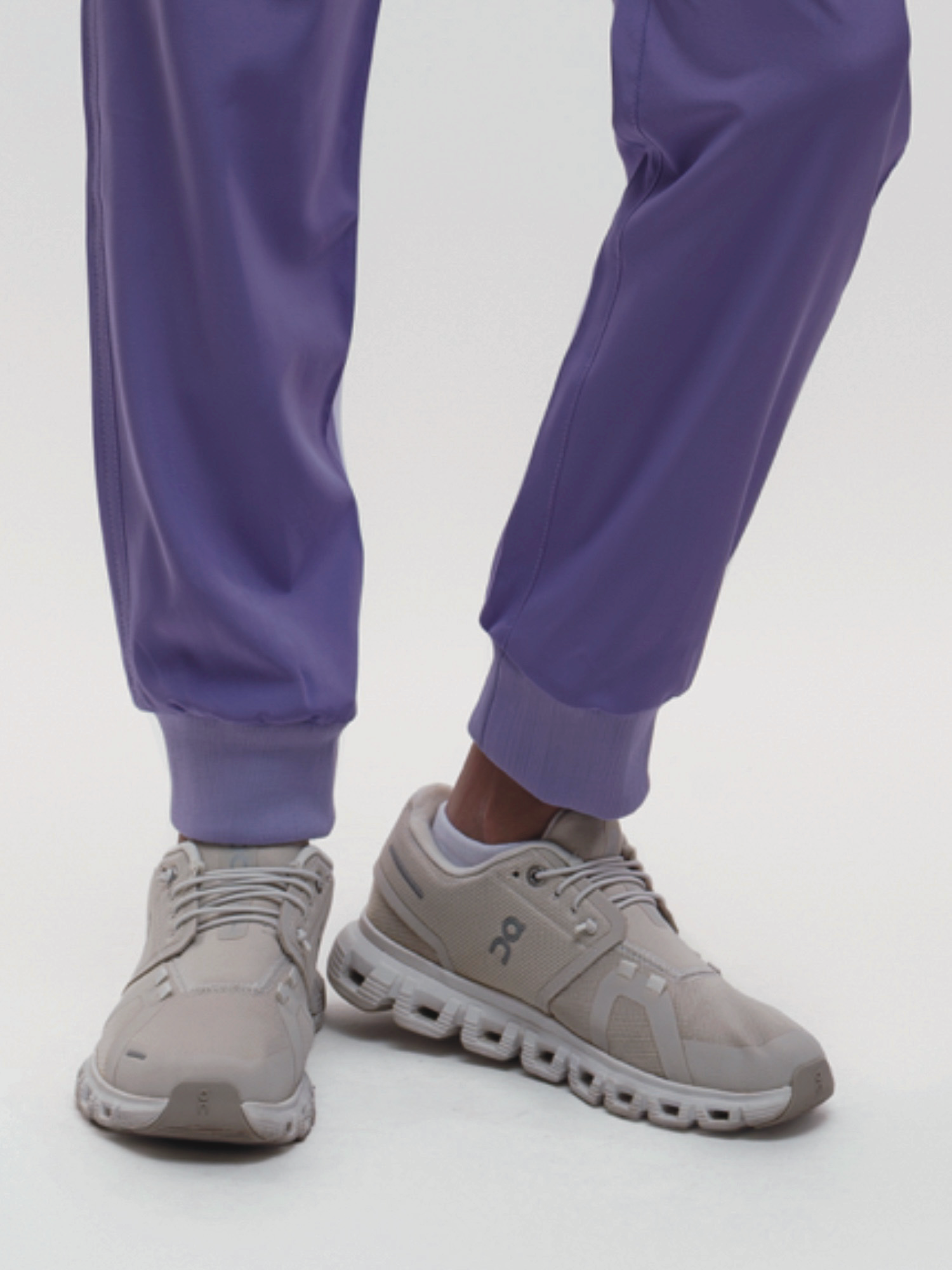 Conjunto Filipina clásica + Jogger Dama