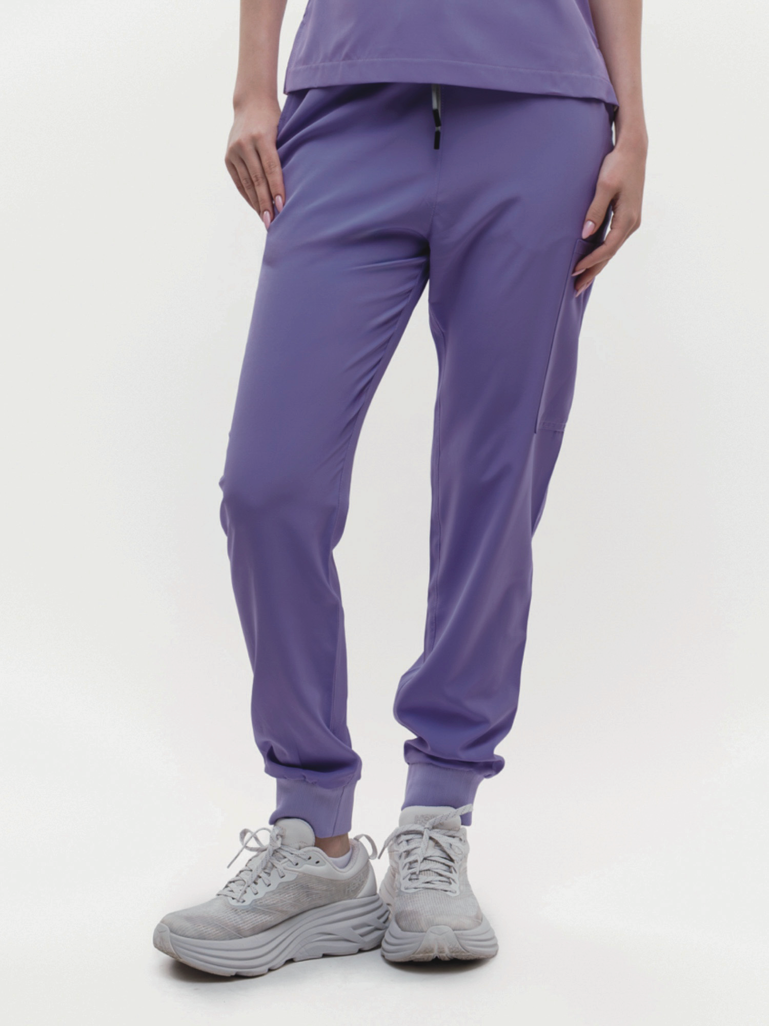 Conjunto Filipina clásica + Jogger Dama