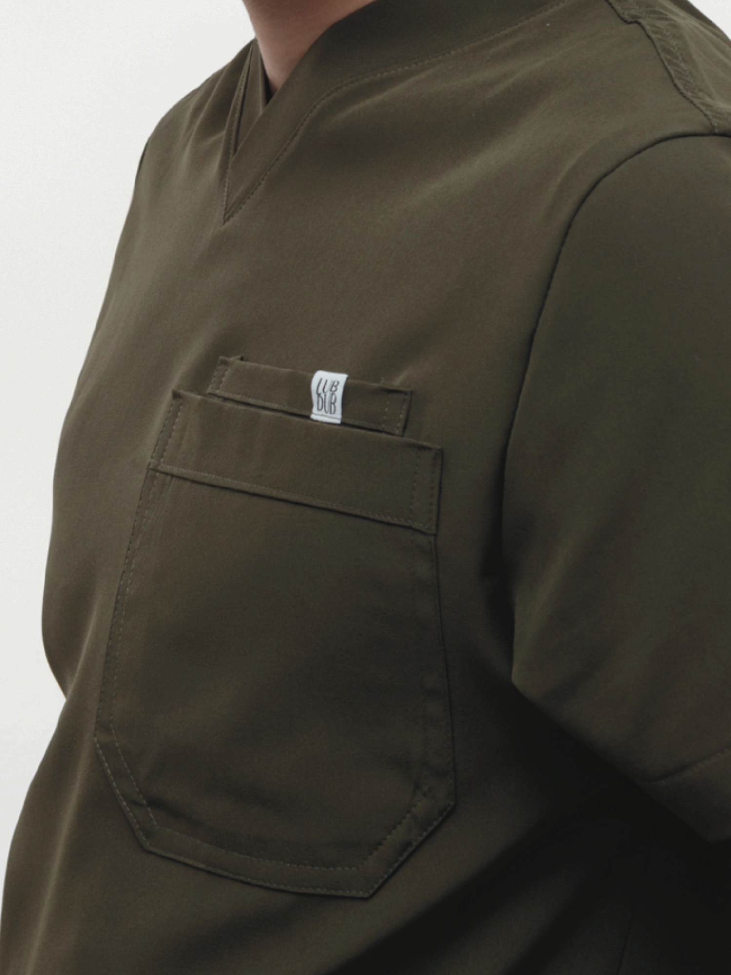Conjunto filipina clásica + Pantalón recto.