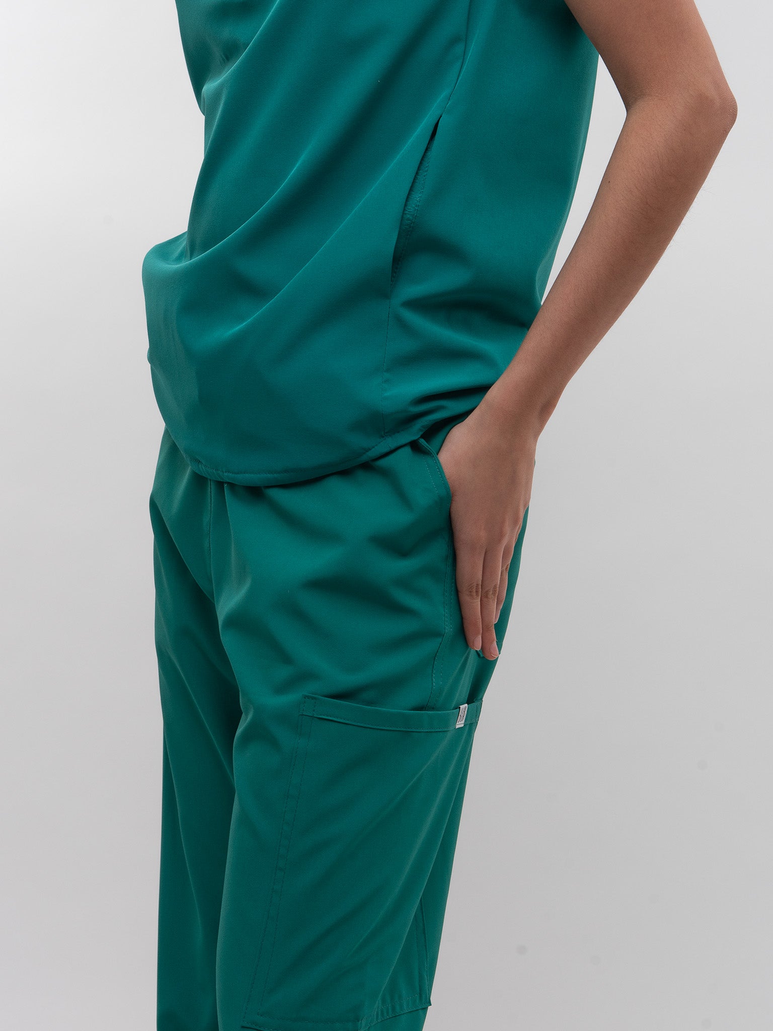 Conjunto Filipina cuello Mao + Jogger Dama