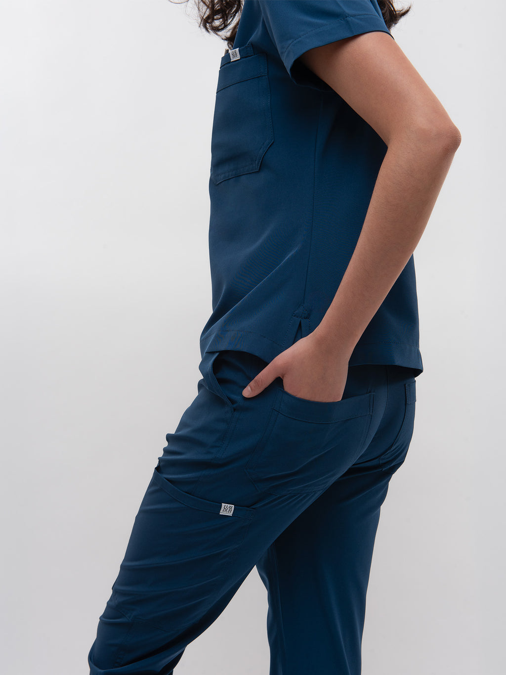Conjunto Filipina clásica + Jogger Dama