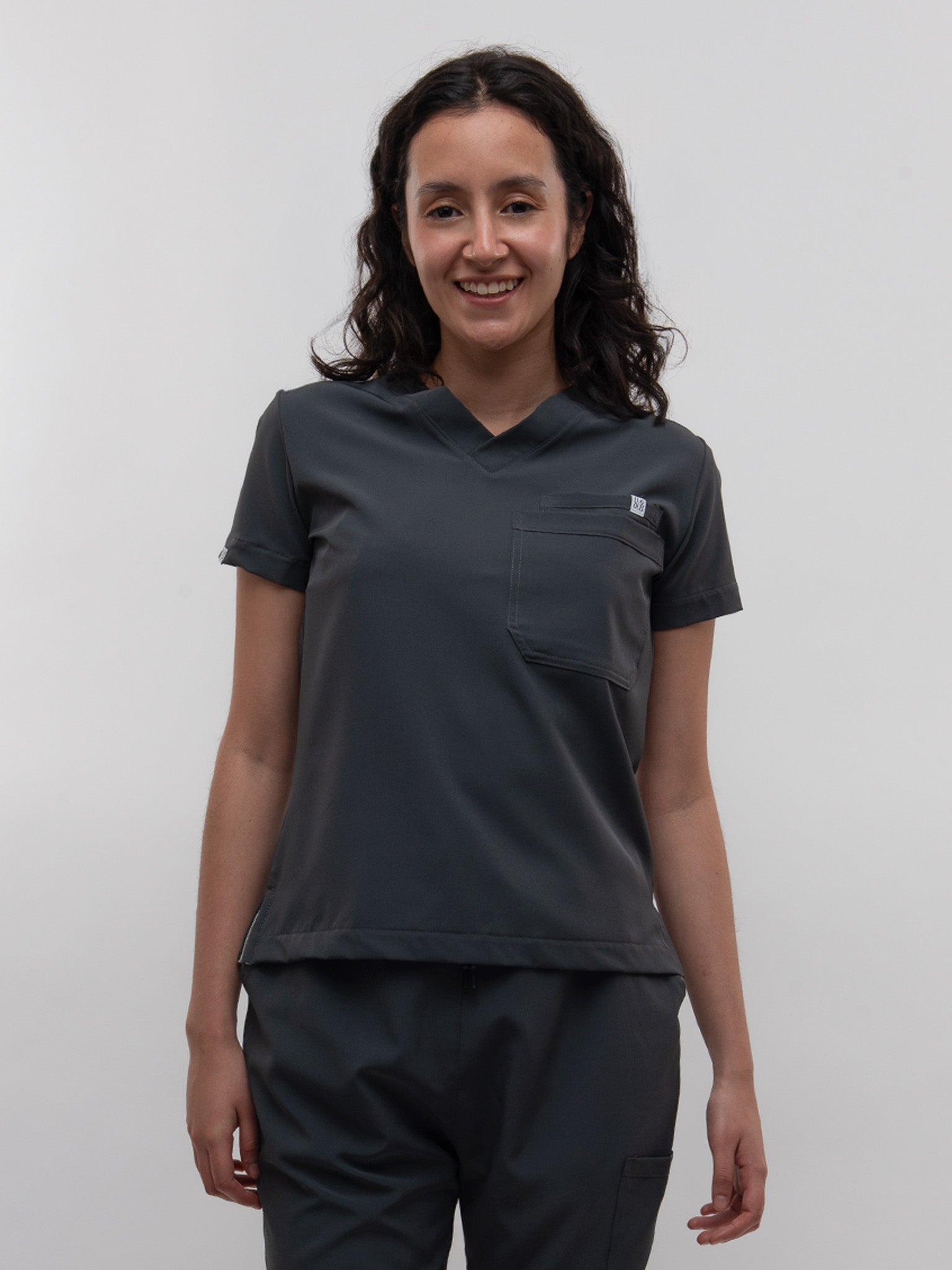 Conjunto Filipina clásica + Jogger Dama
