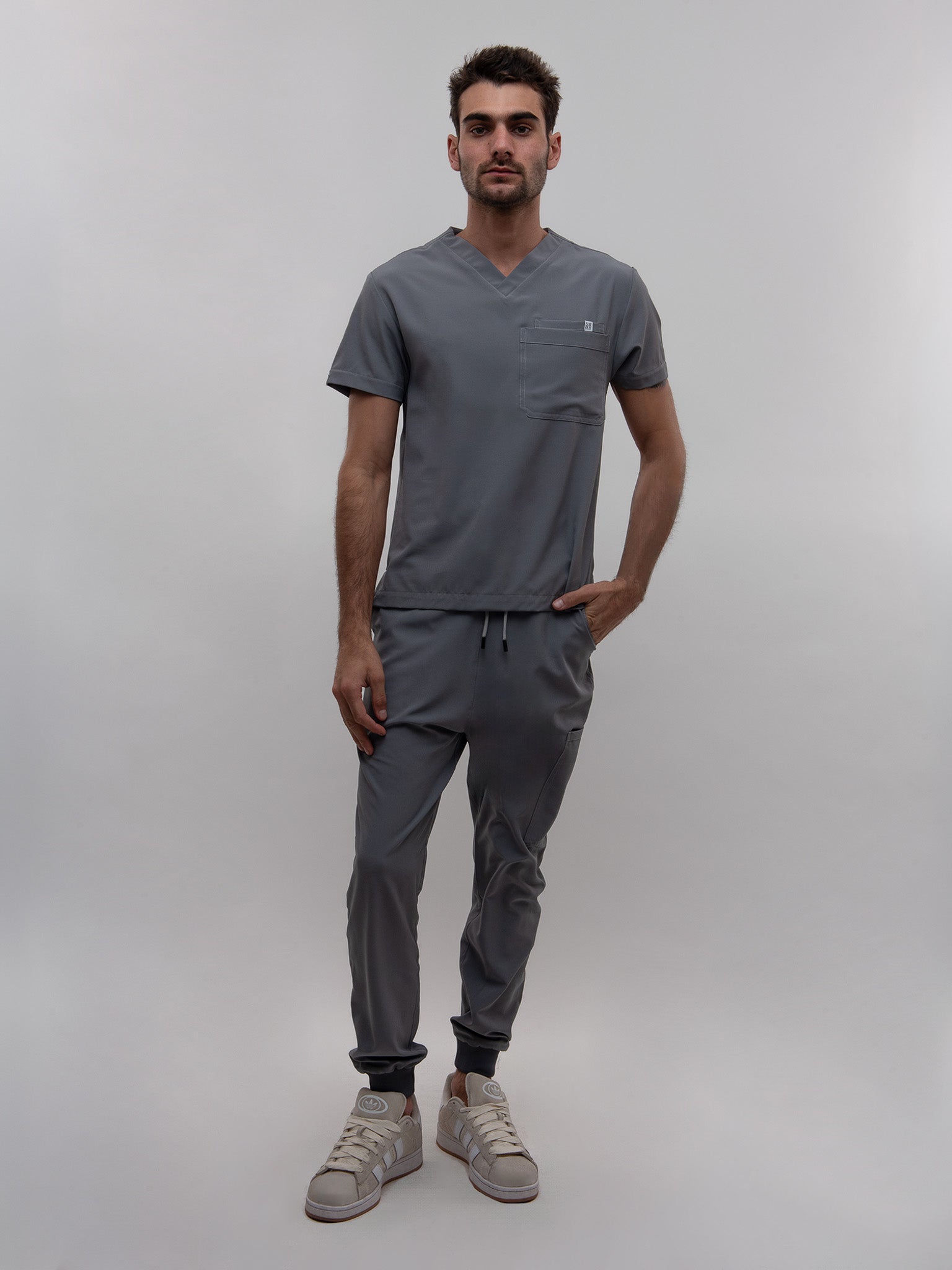 Conjunto Filipina clásica + jogger Caballero