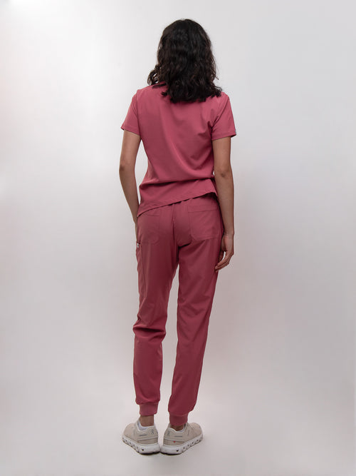Conjunto Filipina clásica + Jogger Dama