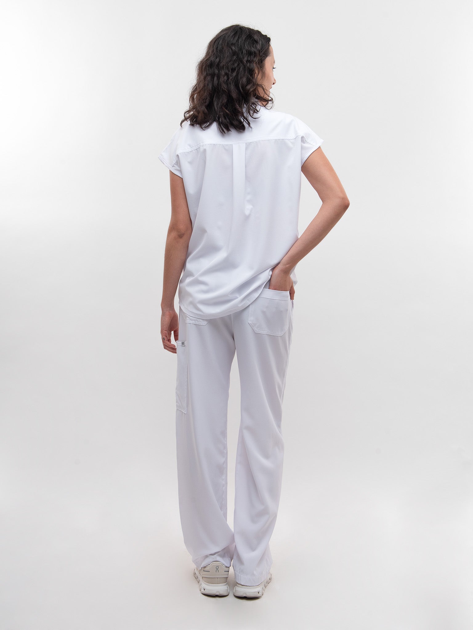 Conjunto Filipina Cuello Mao + Pantalón Recto Dama