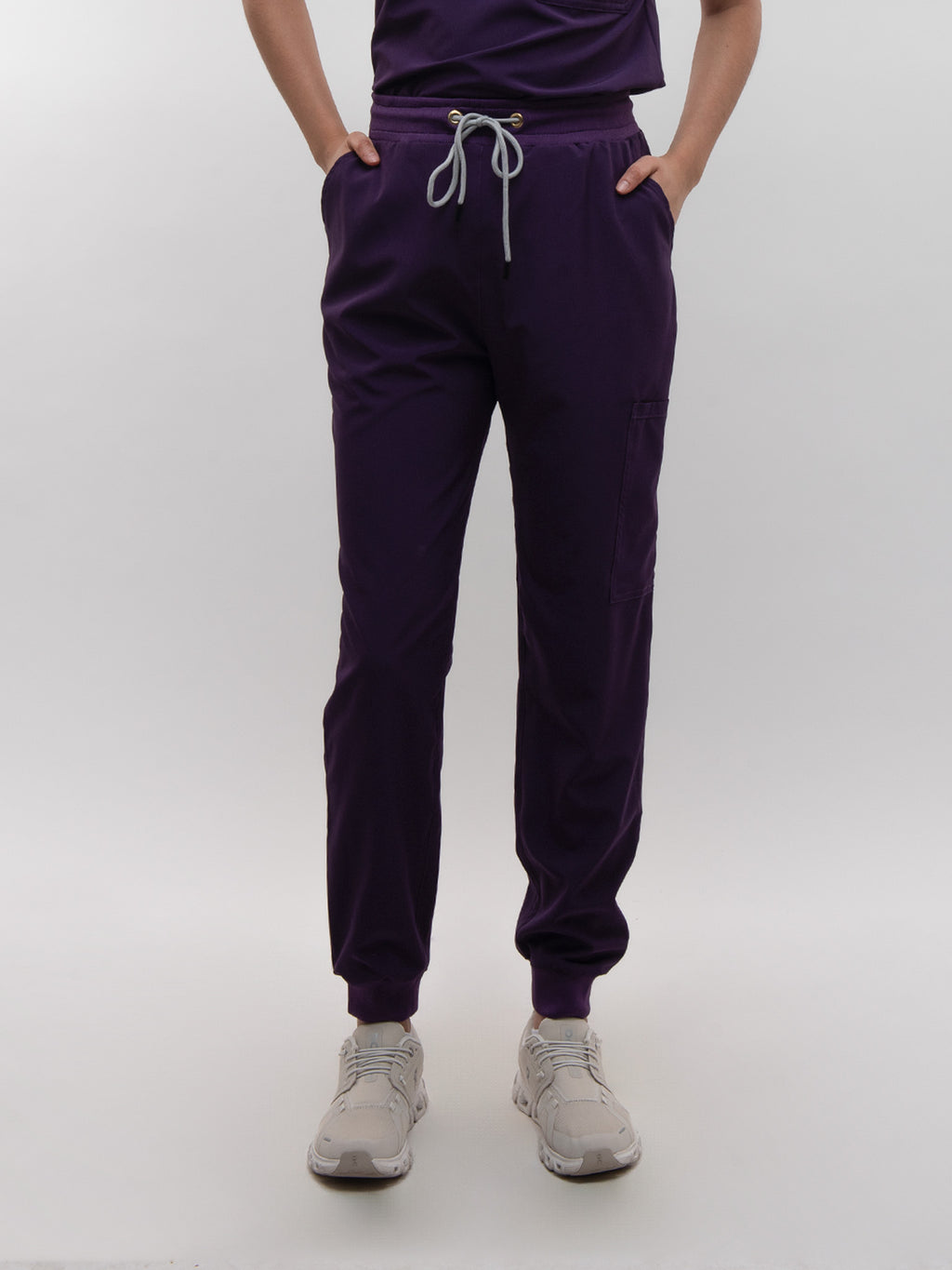 Conjunto Filipina clásica + Jogger Dama