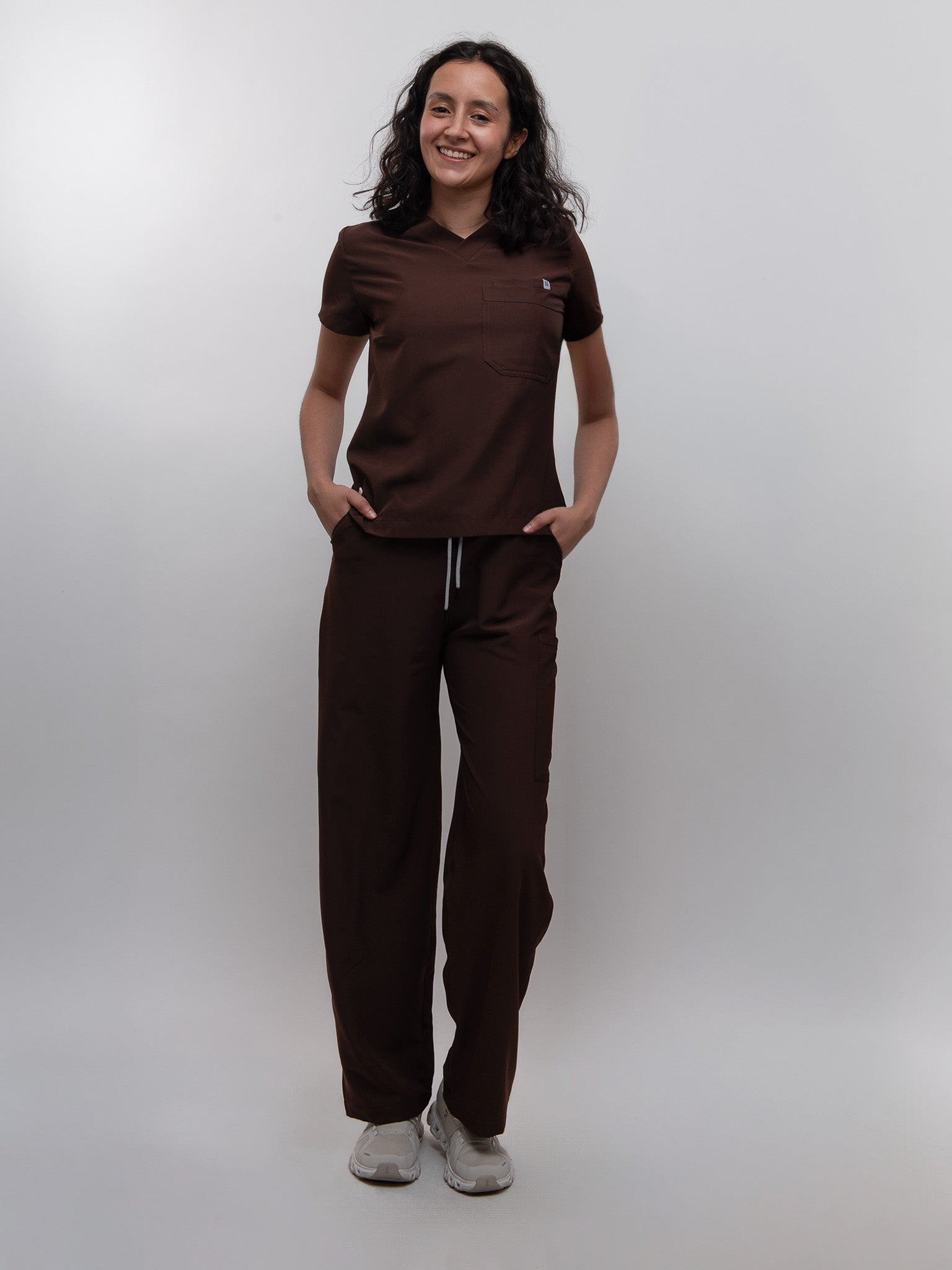 Conjunto Filipina Clásica + Pantalón Recto Dama