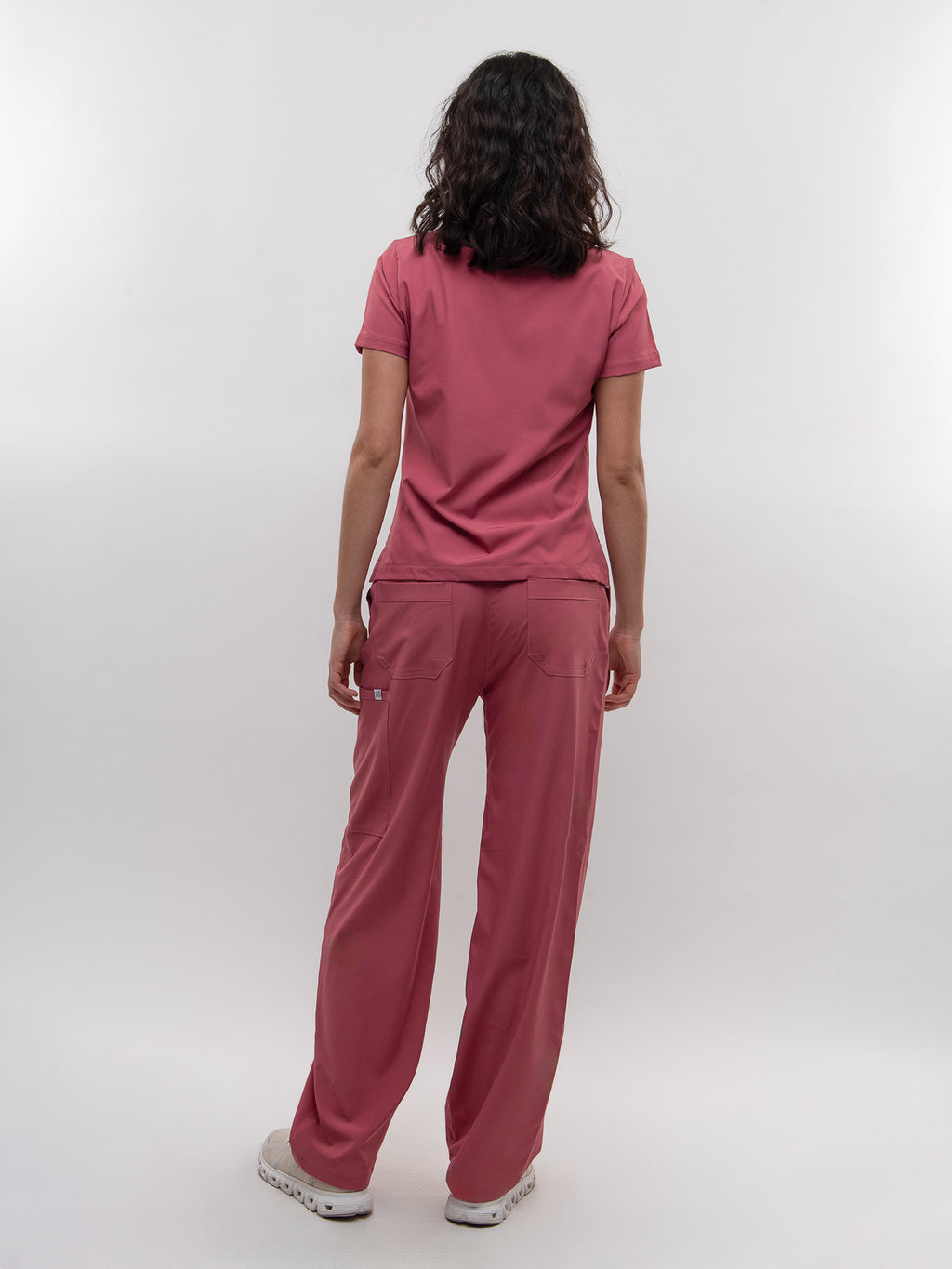 Conjunto Filipina Clásica + Pantalón Recto Dama