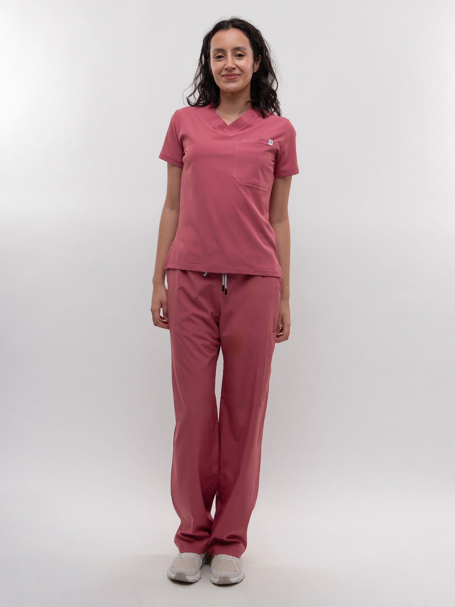 Conjunto Filipina Clásica + Pantalón Recto Dama
