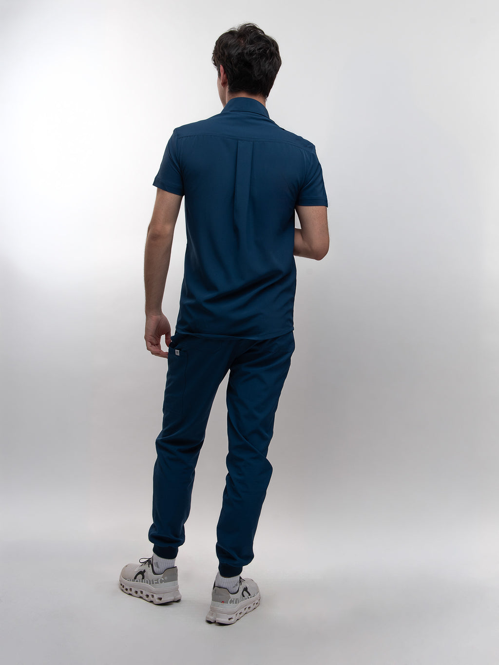 Conjunto Filipina cuello Mao + Jogger Caballero