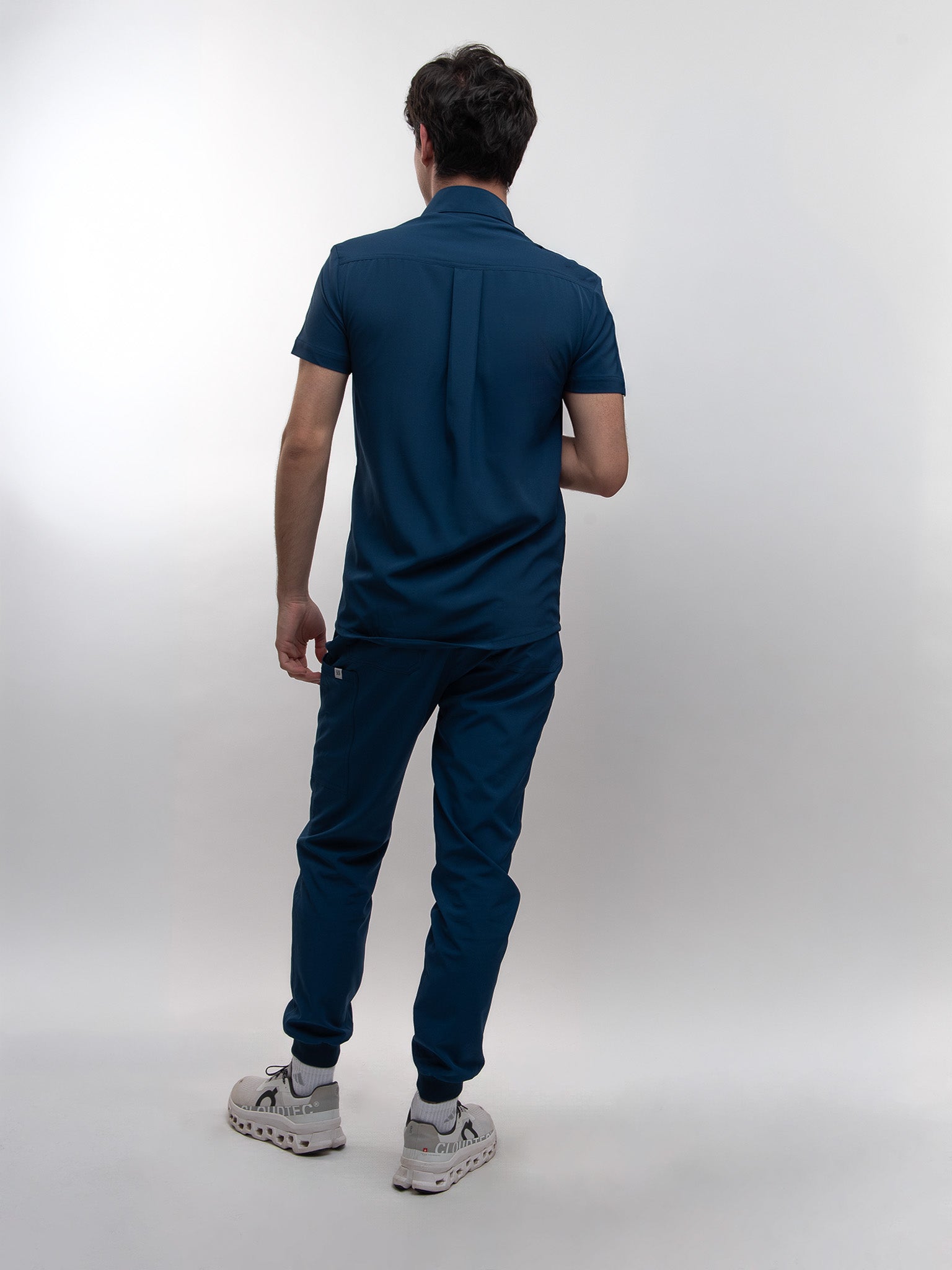 Conjunto Filipina cuello Mao + Jogger Caballero