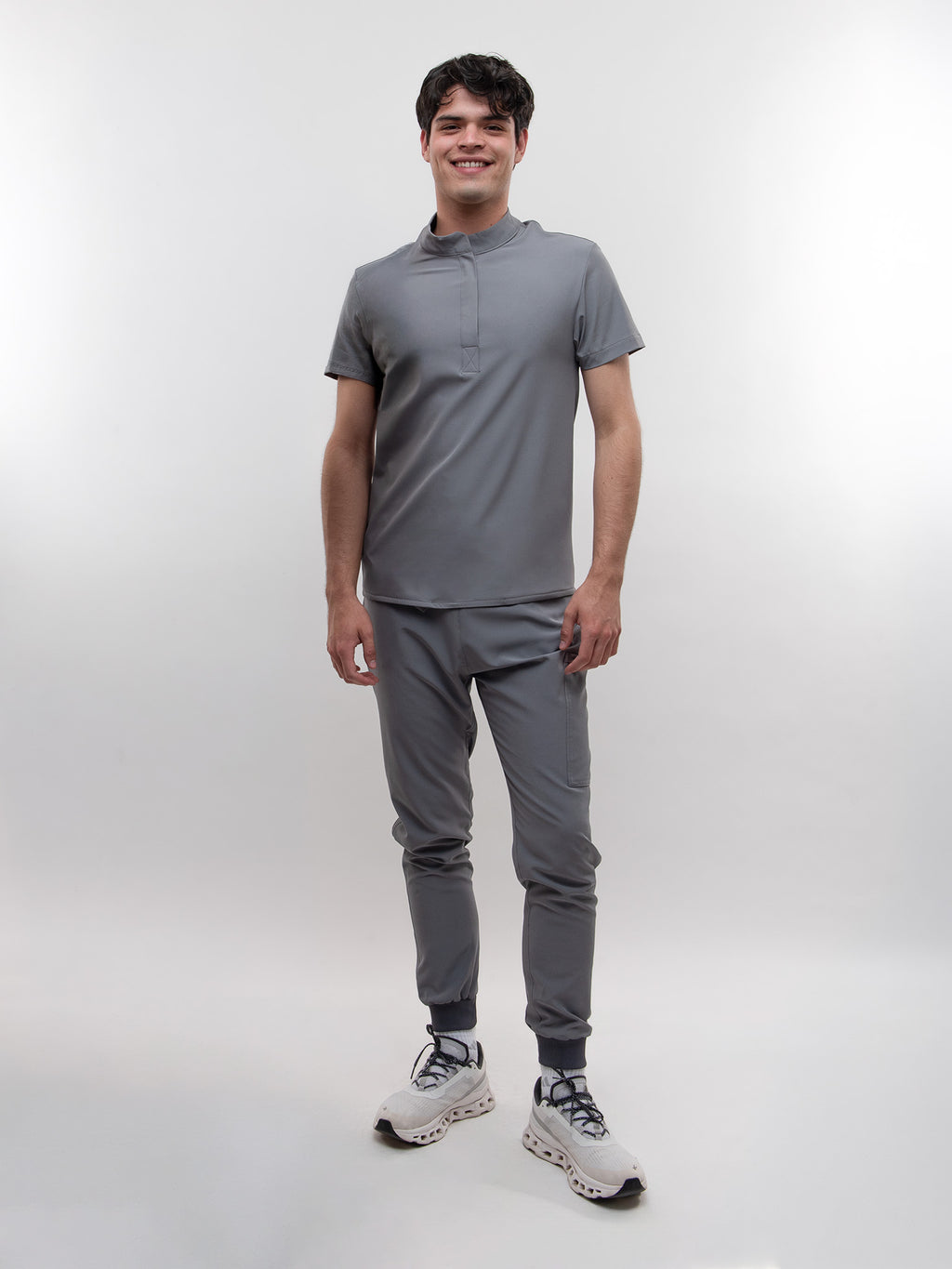 Conjunto Filipina cuello Mao + Jogger Caballero