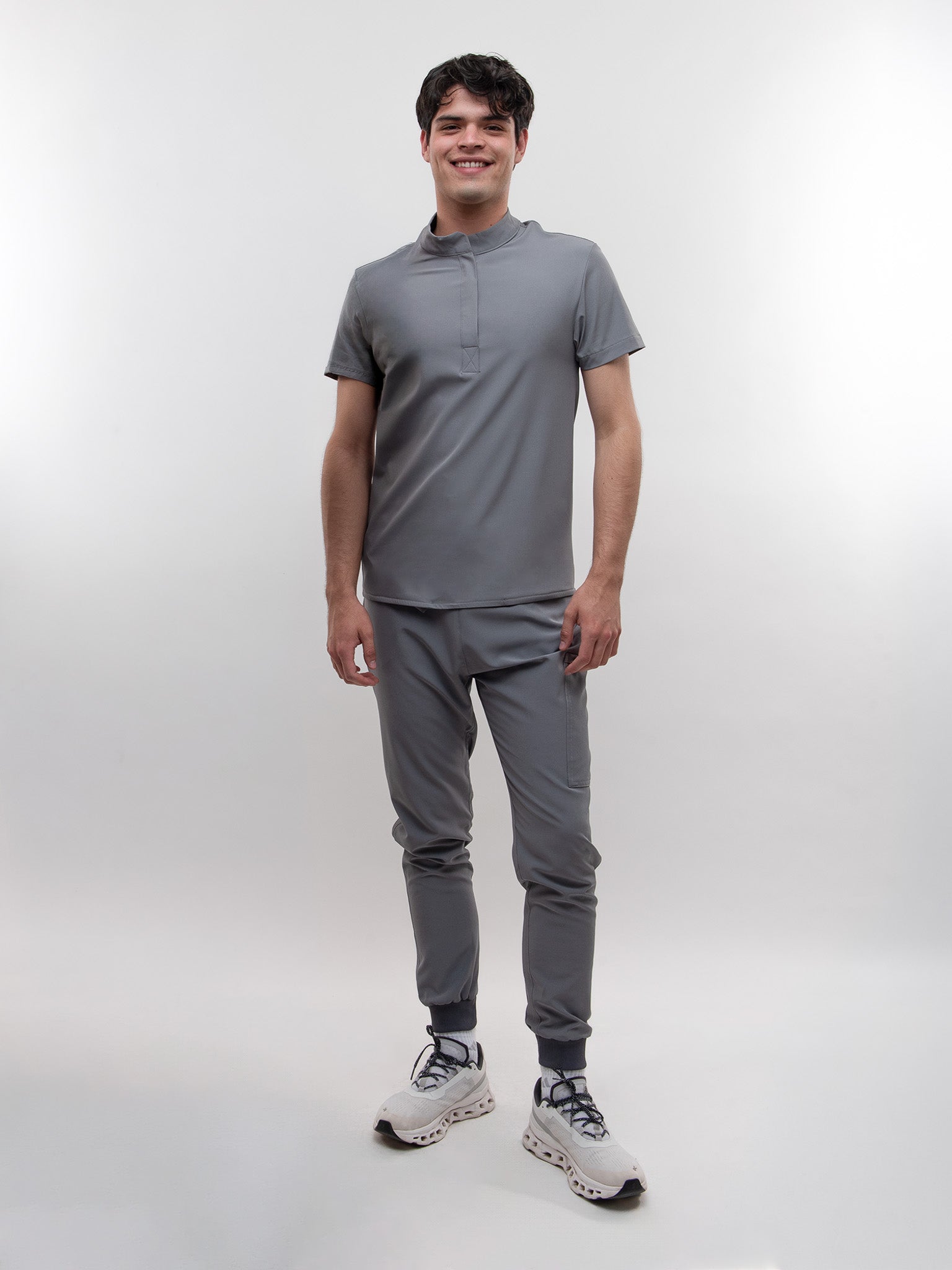 Conjunto Filipina cuello Mao + Jogger Caballero