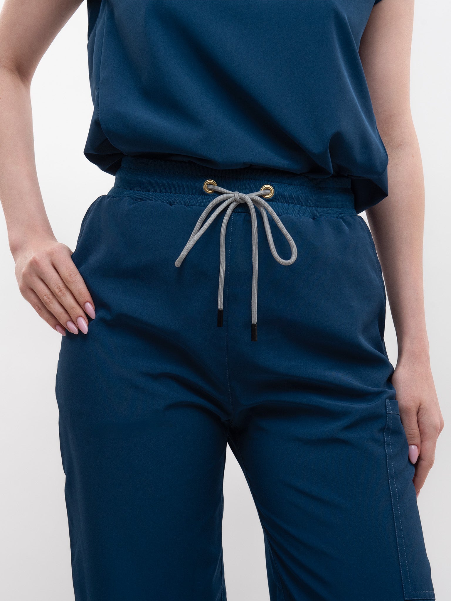 Conjunto Filipina Cuello Mao + Pantalón Recto Dama