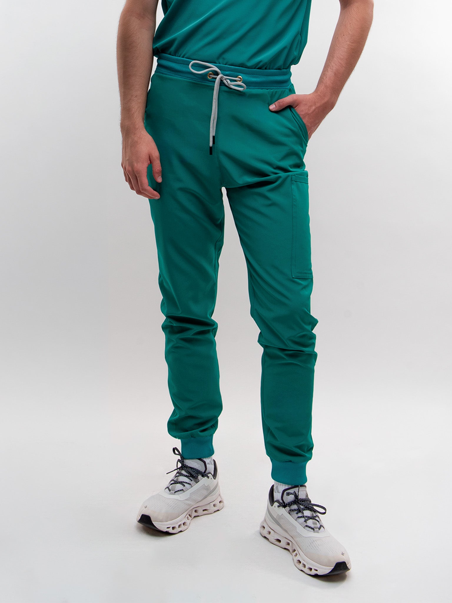 Conjunto Filipina cuello Mao + Jogger Caballero