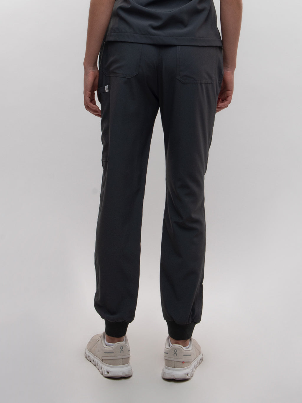 Conjunto Filipina cuello Mao + Jogger Dama