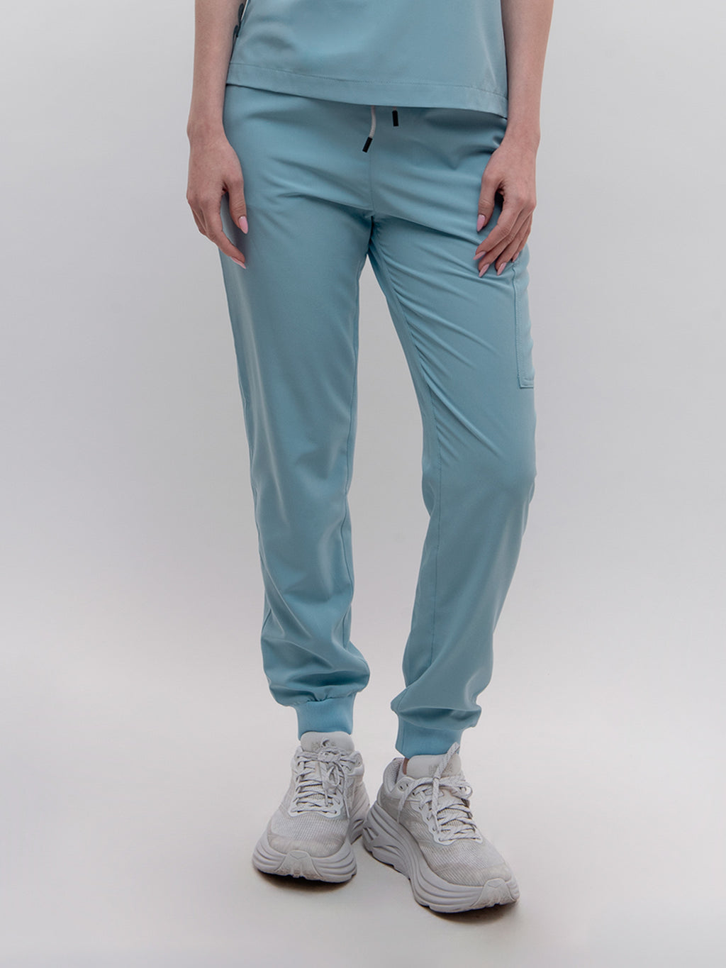 Conjunto Filipina cuello Mao + Jogger Dama