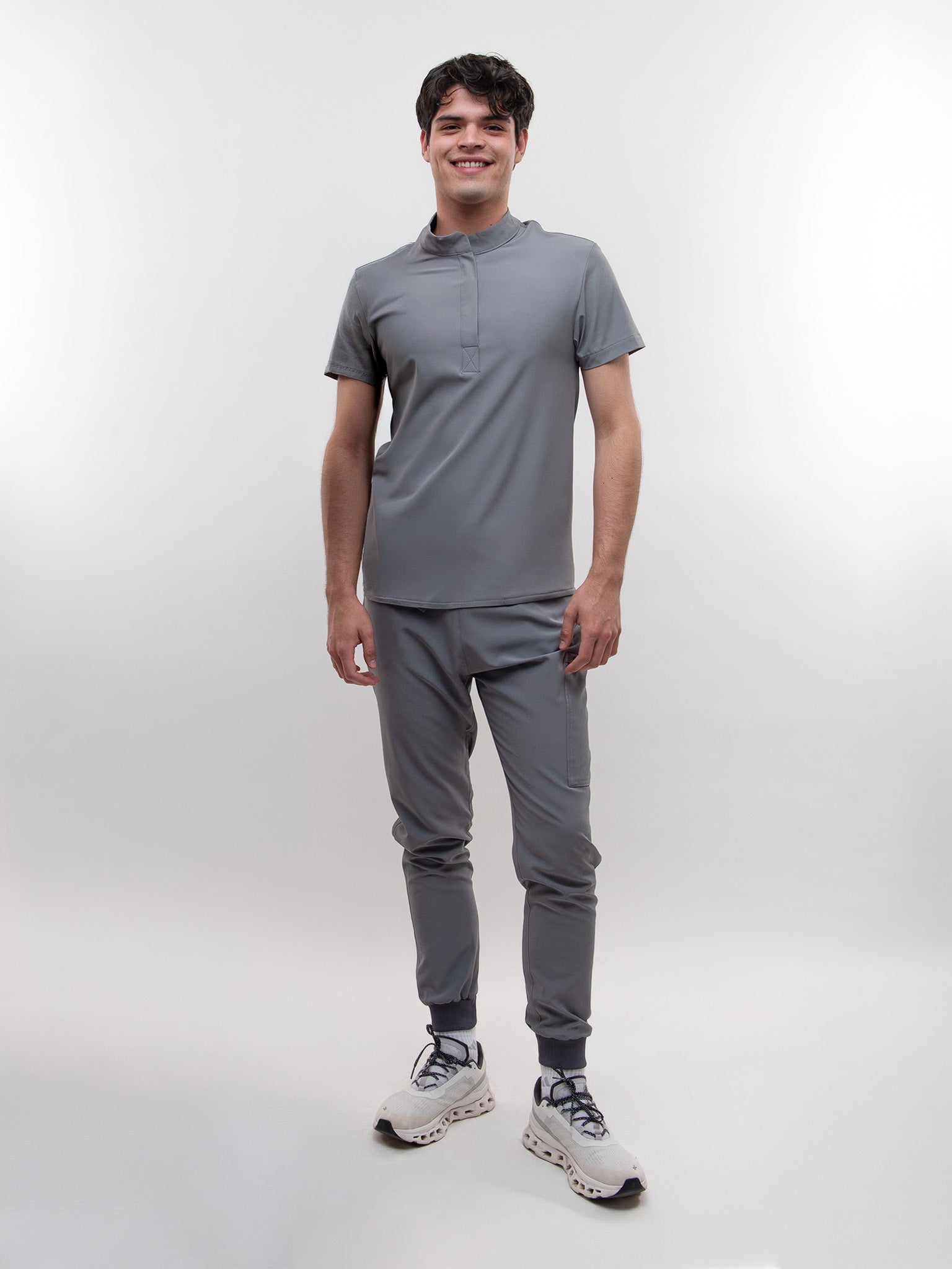 Conjunto Filipina cuello Mao + Jogger Caballero