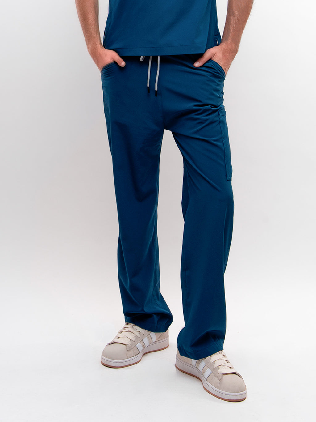 Conjunto filipina clásica + Pantalón recto.